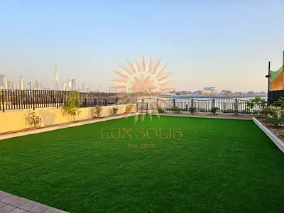 LA MER EXPERT | FULL SEA AND BURJ SKYLINE VIEW