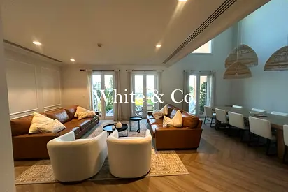 Sea View | Upgraded Interior | Tenanted