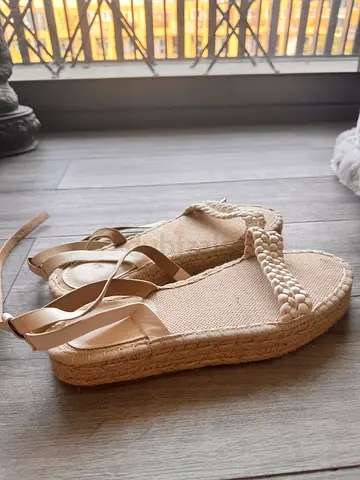 NEW! Beige Espadrille Platform Sandals with Ankle Ties, Size 41, H&M