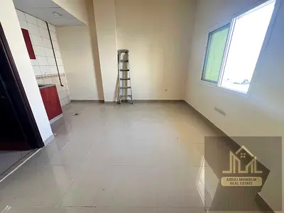 LAVISH Studio available yearly unfurnished for family ready to move sharjah muwaileh near lulu Road side Building separate kitchen Rent 18k