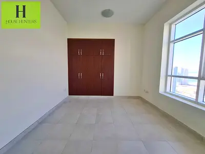 spacious 4bhk on cornish with gym pool | eassy exit to dubai | al mamzer