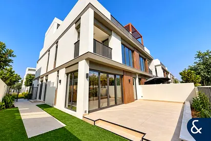 Green Belt | 5 Bedroom | Prime Location
