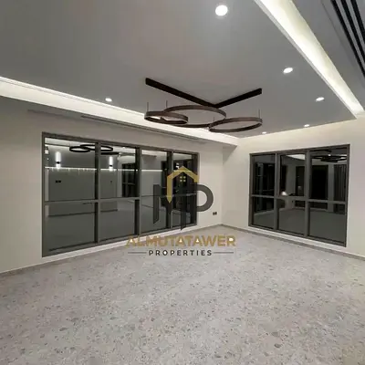 فيلا فاخرة للبيع في الياسمين – تصميم راقٍ وموقع مميز | السعر شامل التكيفات وتوصيلات المياه والكهرباء، فرصة مثالية للسكن والاستثمار.