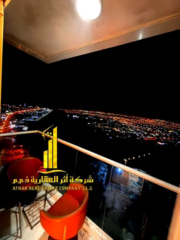 ✨ أفخم وأرقى شقة استوديو بإطلالة بحرية للإيجار الشهري في أبراج الواحة ✨ استمتع بأجواء الرفاهية والإطلالة البحرية الساحرة! شقة استوديو مفروشة بالكامل ب