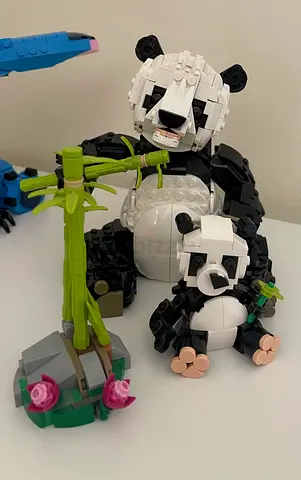LEGO-style Panda Family Building Set - Large and Baby Panda with Bamboo