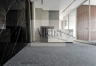 HIGH FLOOR | SEA VIEW | SPACIOUS FITTED OFFICE SZR