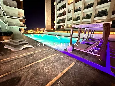 MOTIVATED SELLER| BEST PRICE| MIDDLE FLOOR| RENTED
