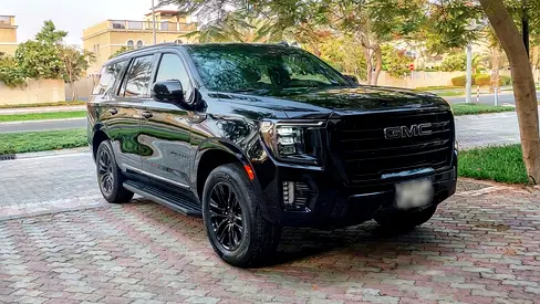 2023 GMC Yukon SLT BLACK Edition, 5.3L V8, AWD + GMC Warranty