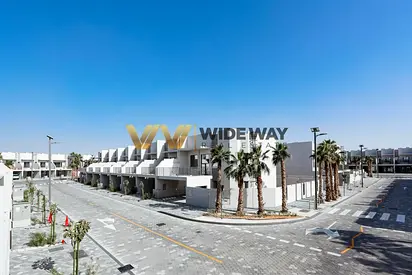 LUXURY FAMILY VILLA | LARGEST PRIVATE GARDEN | READY TO MOVE IN