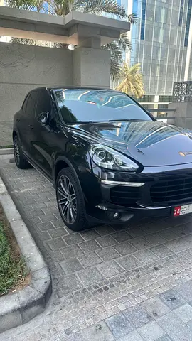2016 Porsche Cayenne GCC Specs