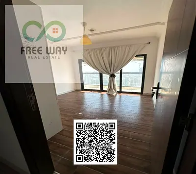 🏡 للإيجار السنوي في عجمان – الراشدية 1 📍 شارع خليفة بن زايد ✨ شقة فاخرة بإطلالة بانورامية مميزة على عجمان والميناء! 🔹 تفاصيل الشقة ومميزاتها: 🛏️ 3