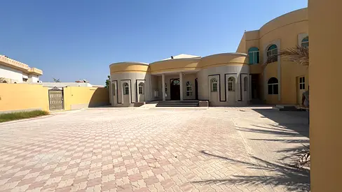 Spacious 11 Bedroom Villa for Rent in Al Mairid, Ras Al Khaimah
