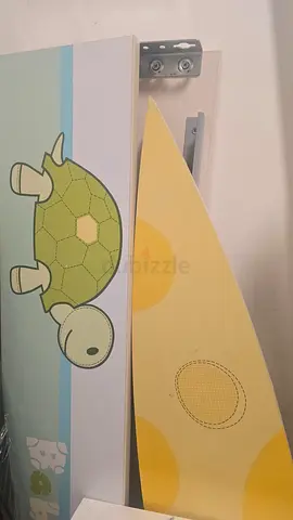 Wooden Cilek extendable baby crib with mattress