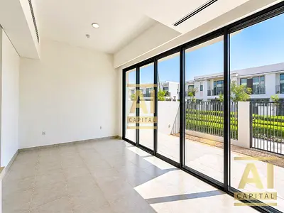Exclusive 3-Bed+Maid | Single Row | Community View