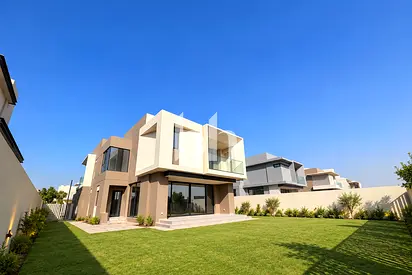 Price Reduced | To be Landscaped | Single Row