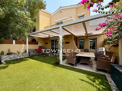 Upgraded | C Type | Close To Park + Pool