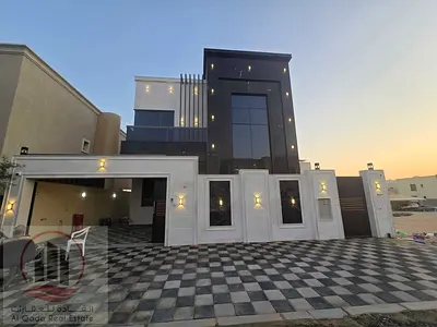 فيلا للبيع بعجمان منطقةالحليو الفيلا 3200 قدم الفيلا ارضى واول  الفيلا عبارة عن ( 5 غرف ماستر + مجلس + صالة +حوش كبير )