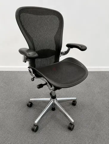 Herman Miller Aeron chair for selling.comfirtable chair