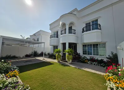 Renovated 4BR Villa | Private Pool | Al Safa 2 | Ready to Move