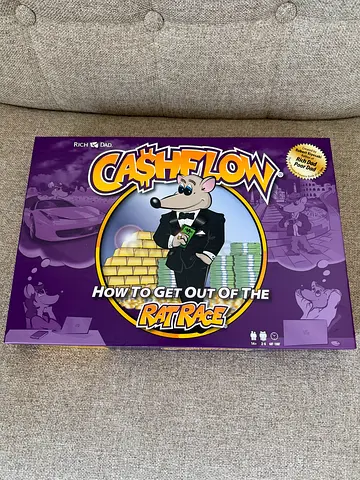 ROBERT KIYOSAKI Cashtflow board game - How to Get Out of the Rat Race (complete LIKE NEW)