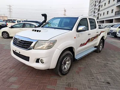 Toyota Hilux Diesel Engine 4x4  Double Cab DLX 2014 GCC Spec
