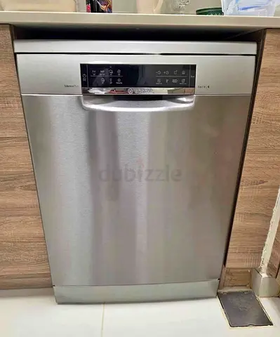 Bosch Series 6 latest Model Home Connected Three Racks Dishwasher Excellent Condition