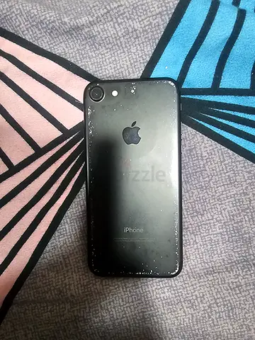 Iphone 7 clean neat condition