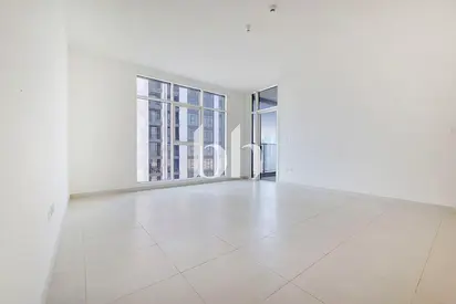 Spacious | Prime Location | 2 weeks Rent Free