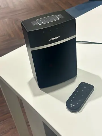 Bose speaker Sound Touch 10 with remote