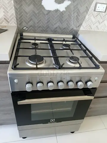 Electrolux four burner full gas cooker size 60cm