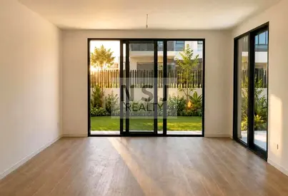 Single Row | Prime Location | On the Park