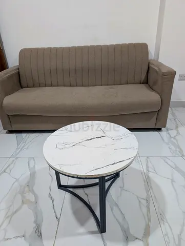 Beige 2-seater Sofa with Round Marble-effect Side Table