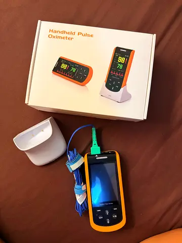 Handheld Pulse Oximeter - Portable, with Dock and Cable