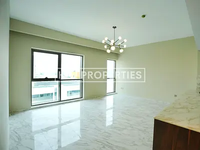 VASTU-COMPLAINT 3BED + MAID ROOM | SKYLINE VIEW | SPACIOUS LAYOUT