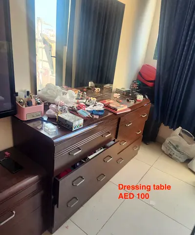 dressing table
