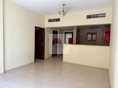 AVAILABLE NOV. 1st|UPGRADED 1 BEDROOM| PRME LOCATION| UNFURNISHED