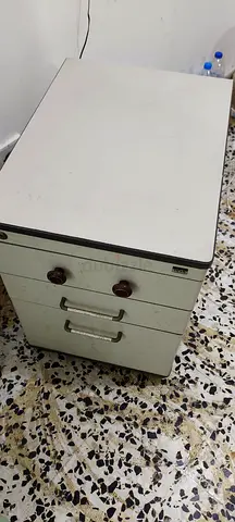 bedside cabinet,/ Small metal 3-drawer filing cabinet / good condition