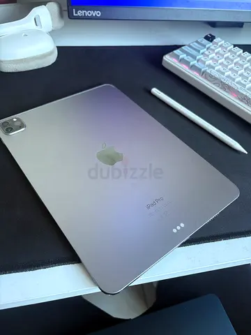 iPad Pro 4th gen with Apple Pencil