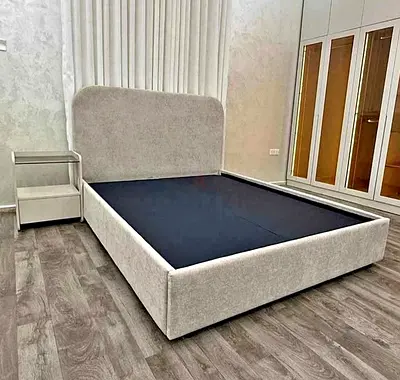 Premium Quality Cotton fabric king Bed Available
