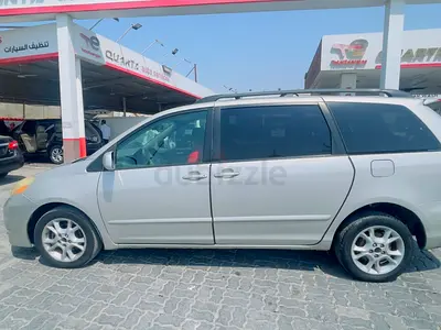 2007 Toyota Sienna LE Japanese Specs