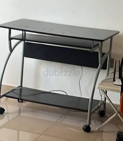 Compact computer desk with wheel and shelf + keyboard tray