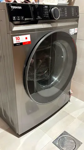 Toshiba 10kg Front Load Washer Dryer - Good Condition