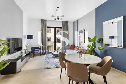 Waterfront Living | Vacant | Fully Furnished