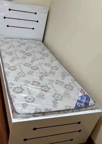 Bed Heavy Duty Strong New