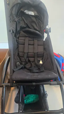 Lightweight single baby stroller in good condition