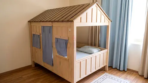 Wooden House-Queen Size - Natural Finish