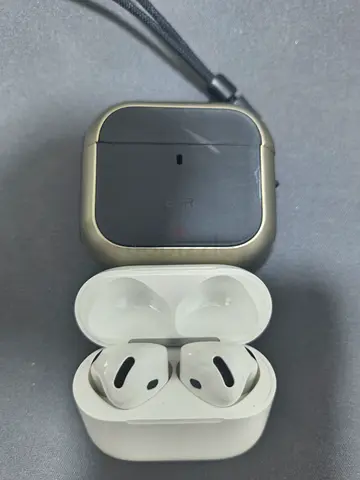 Apple AirPods 4 + ESR Heavy Duty Case – Mint Condition (Unused Backup Pair)
