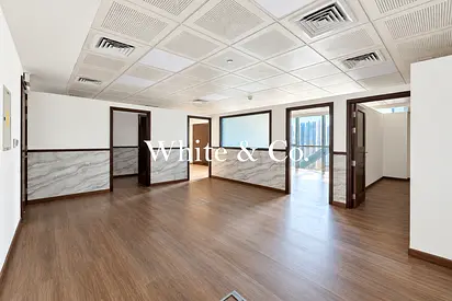 VACANT | STUNNING VIEWS | HIGH FLOOR