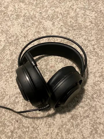 Headphone