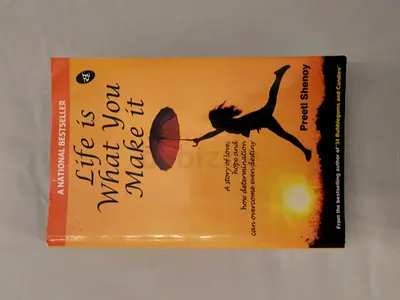 Life Is What You Make It by Preeti Shenoy (Paperback, Bestselling Indian Fiction)